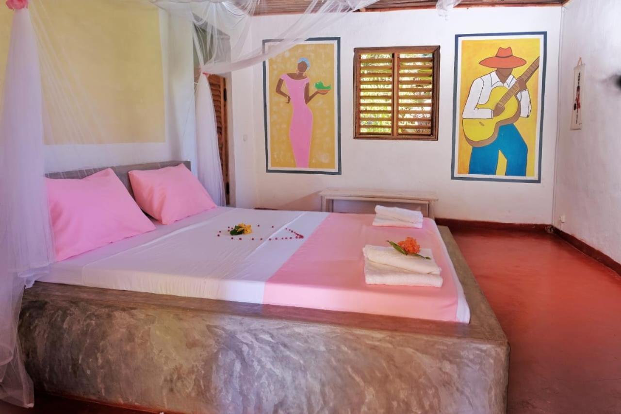 Villa Ilo Komba クンバ島 エクステリア 写真